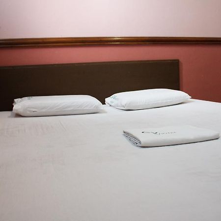 Gv Hotel - Maasin Kültér fotó