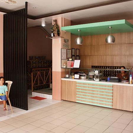 Gv Hotel - Maasin Maasin  Kültér fotó