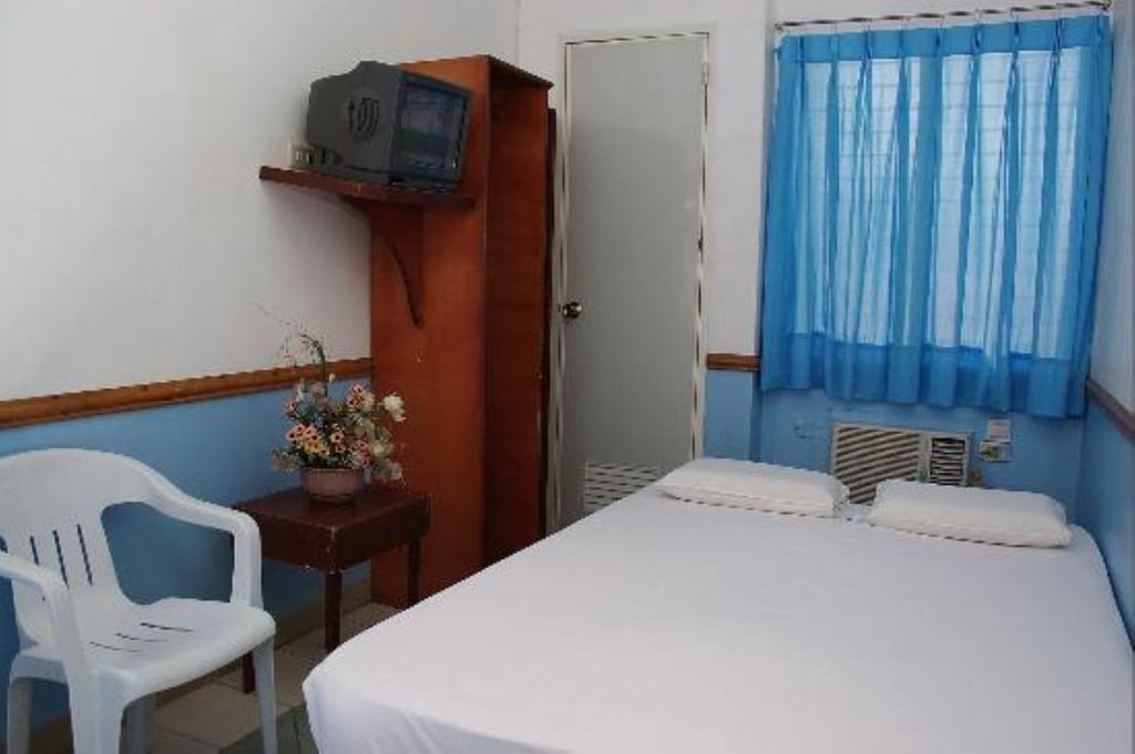 Gv Hotel - Maasin Kültér fotó