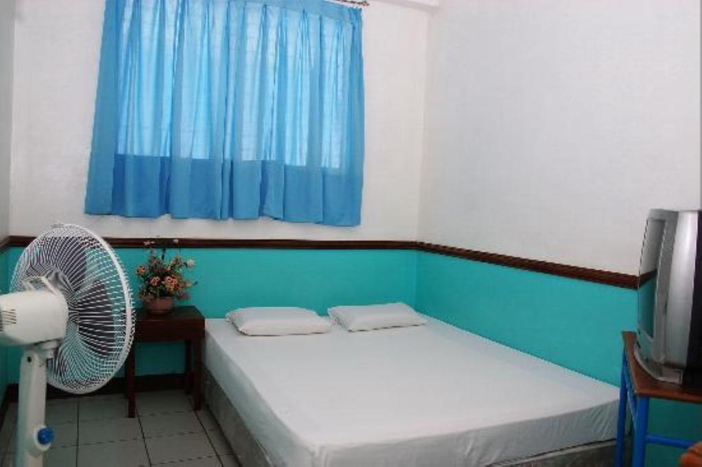 Gv Hotel - Maasin Maasin  Kültér fotó