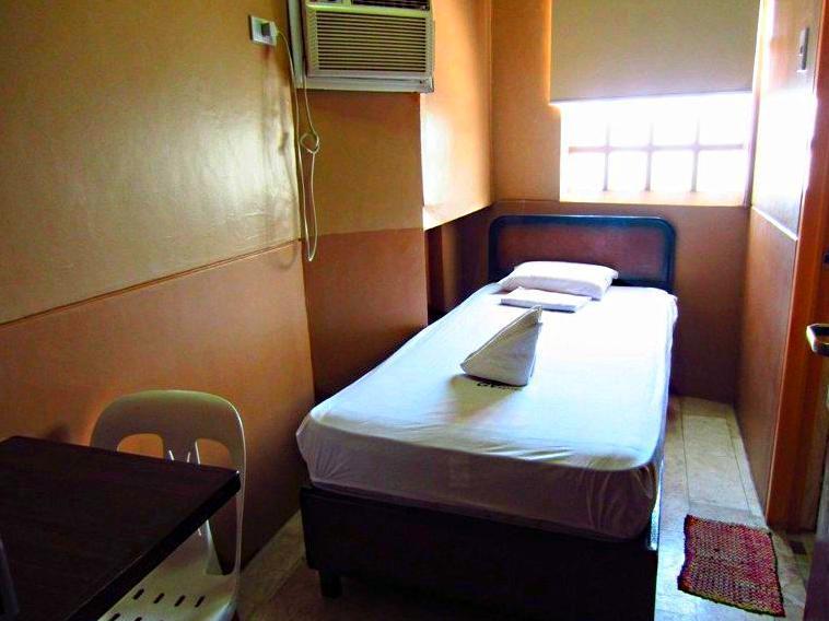 Gv Hotel - Maasin Kültér fotó