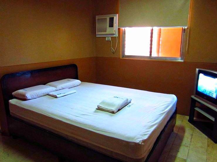 Gv Hotel - Maasin Maasin  Kültér fotó